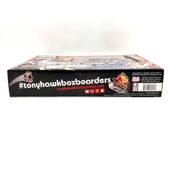Tony Hawk Box Boarders Super Pack Kidney Bowl 4 Mini Figures Clip-On Lens New - Picture 4 of 13
